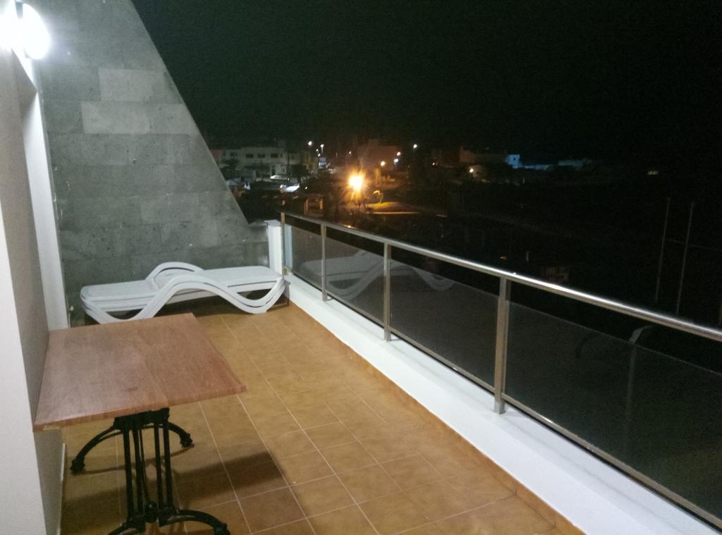 Apartamento Primera Linea De Playa Puerto de las Lajas Esterno foto